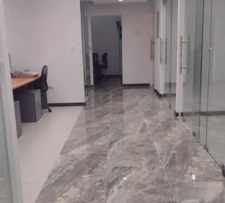Vendo Oficina en Europlaza zona 14