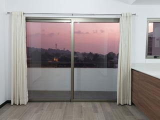 📍 APARTAMENTO EN RENTA – EDIFICIO SEGHERÍA | ZONA 14 - Image 4