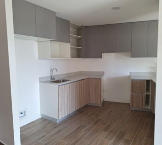 Apartamento en Venta Parque 14 Nivel Alto