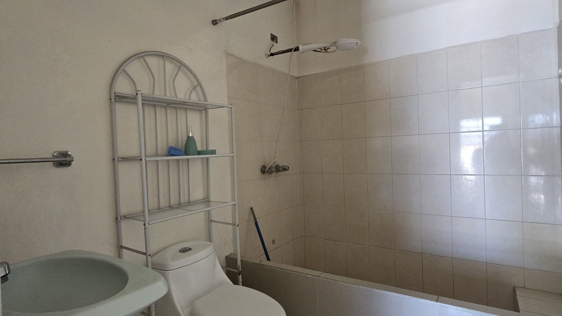 Apartamento en Renta en Zona 13, sector de Pamplona - Miniatura 5