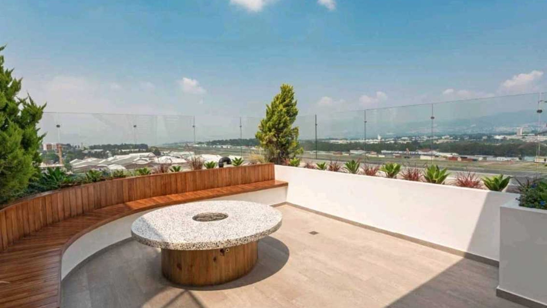 APARTAMENTO EN VENTA???? Edificio Narama, zona 13 - Image 1