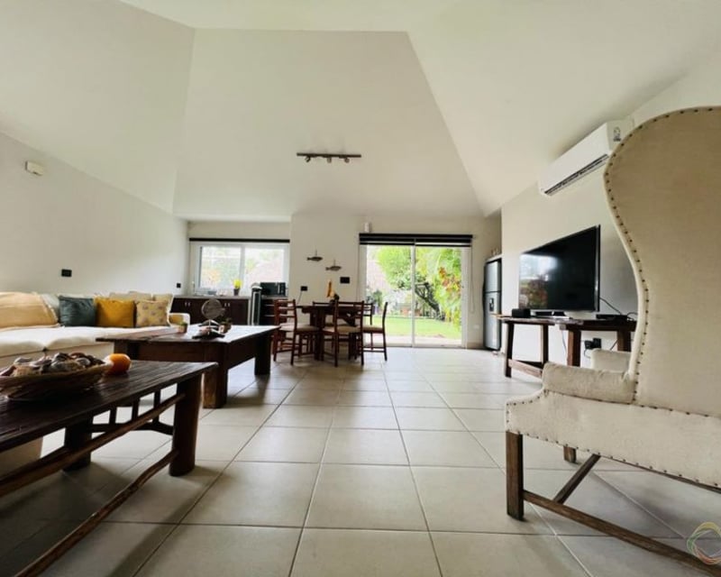 Casa en Marena en Chulamar, en venta.