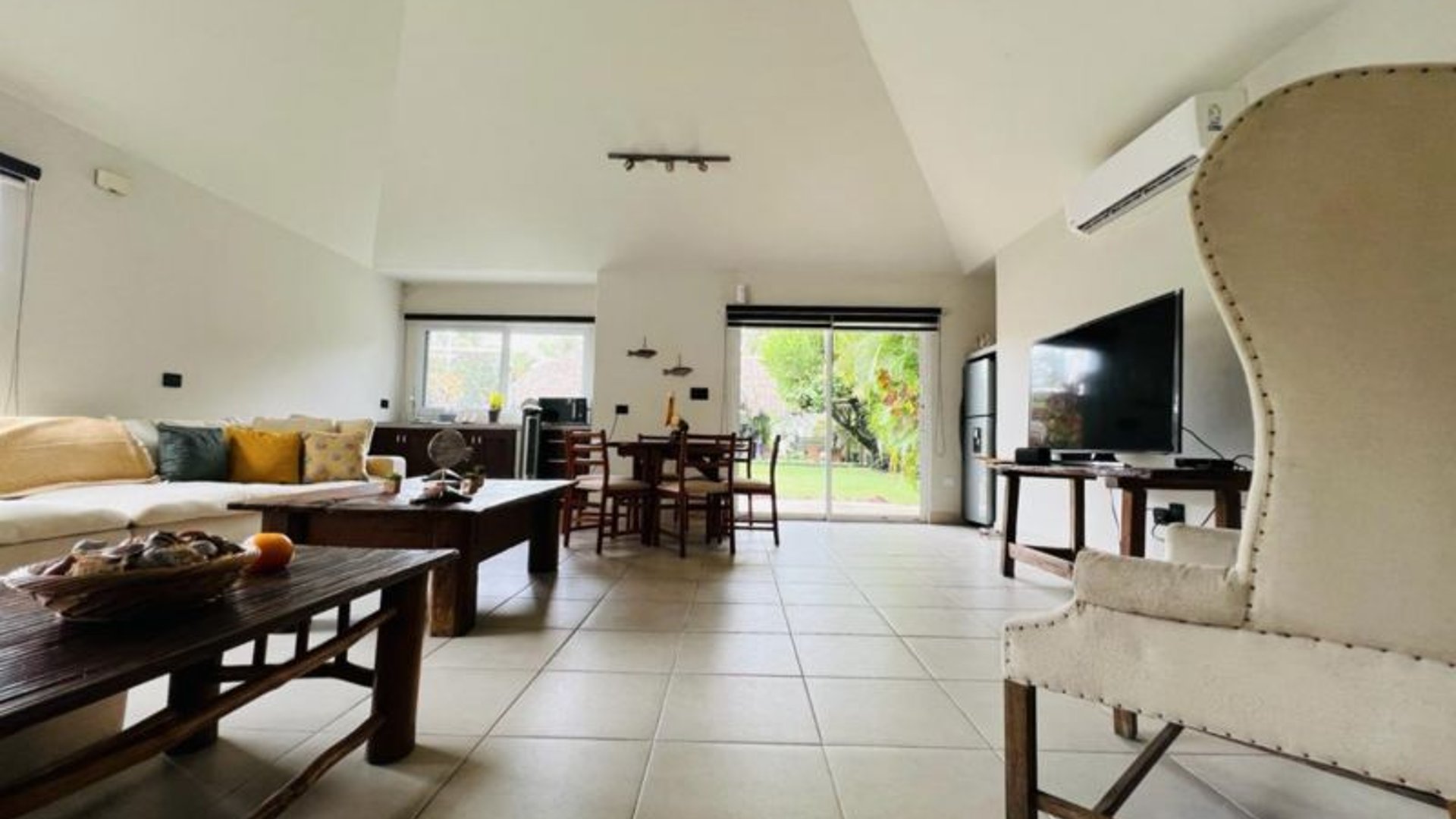 Casa en Marena en Chulamar, en venta.