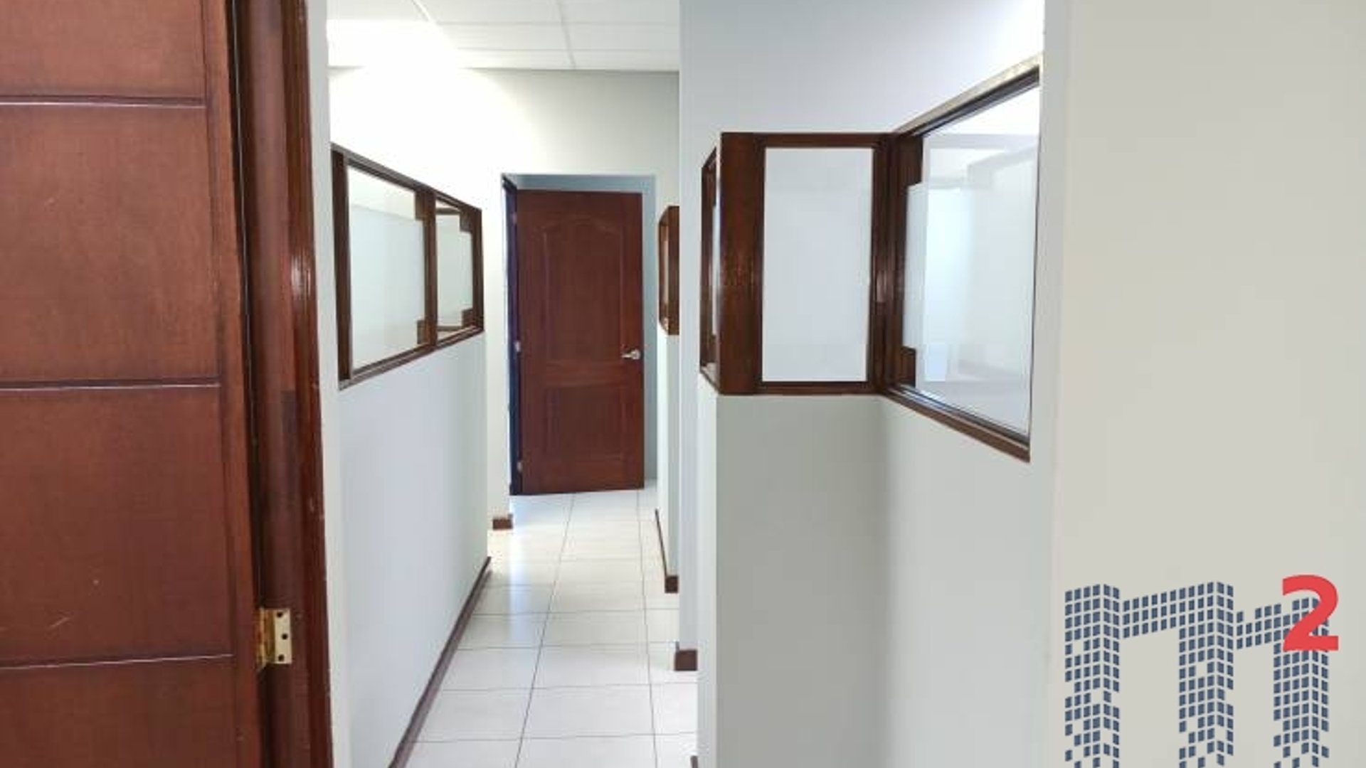 Oficina en Venta, Zona 10 (V8141)
