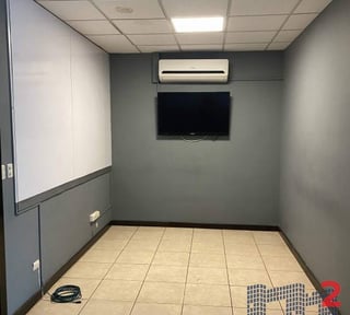 Oficina Venta, Zona 10 (V8639)