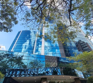 En venta o Renta Oficina de 500m2 en zona 10 Guatemala
