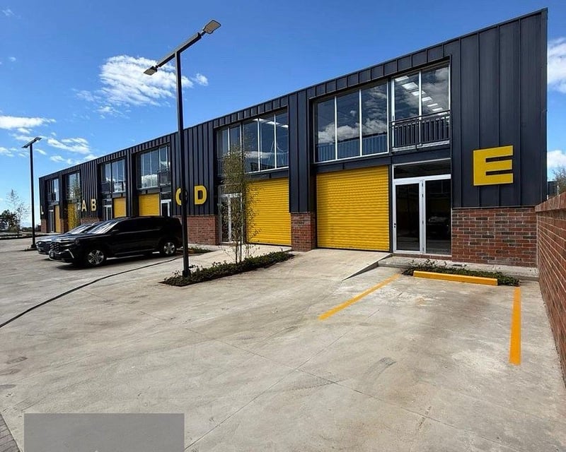 Bodega en Venta o Renta – Centro de Negocios KM 22 CAES