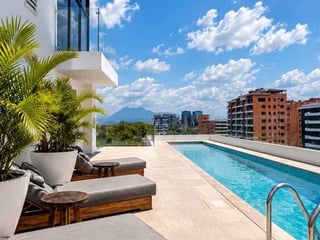 APARTAMENTO EN VENTA 📍 Edificio Moretti, Zona 10 - 2