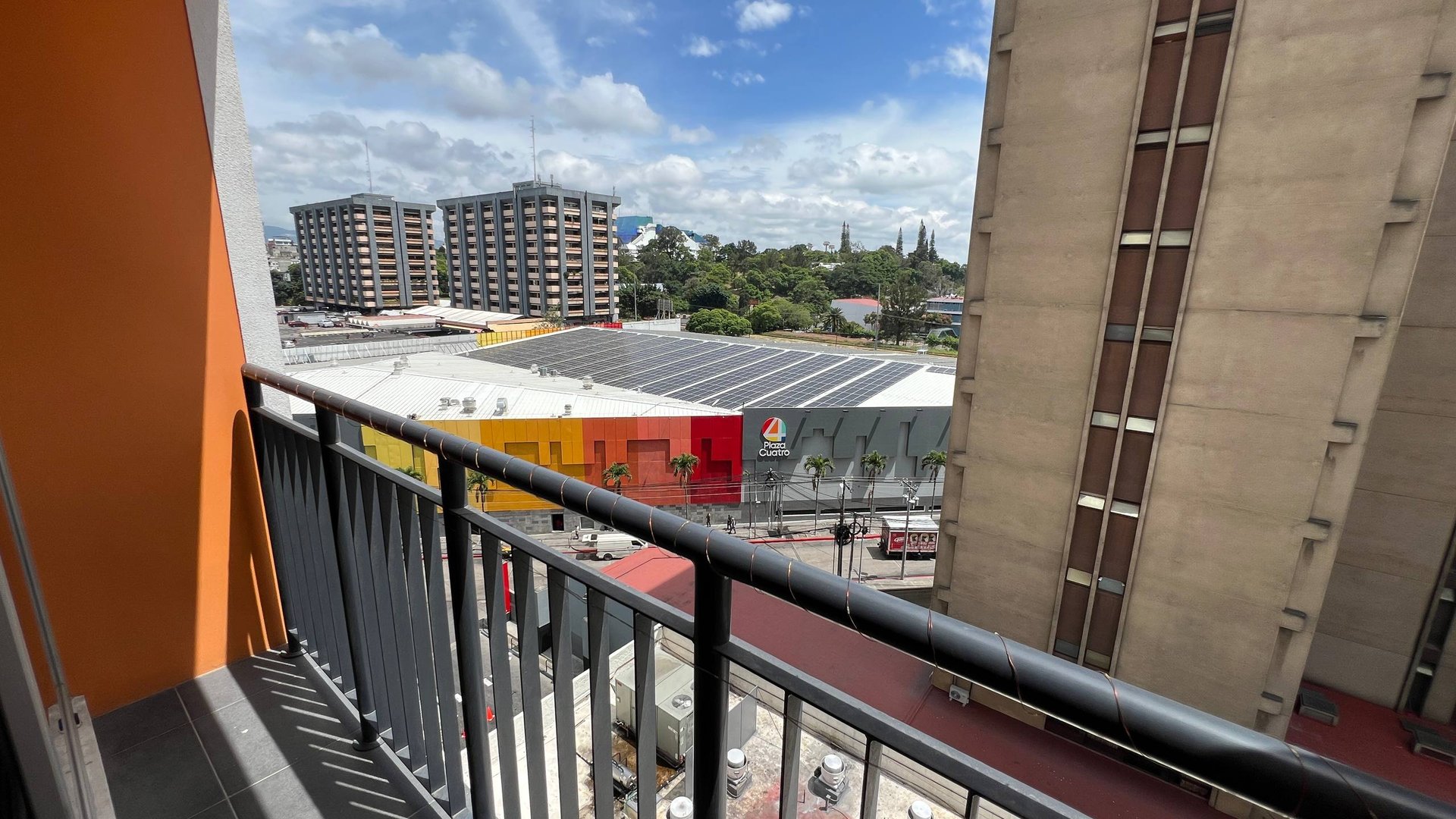 Apartamento en renta en Edificio Vivo 4 zona 4 - Miniatura 8