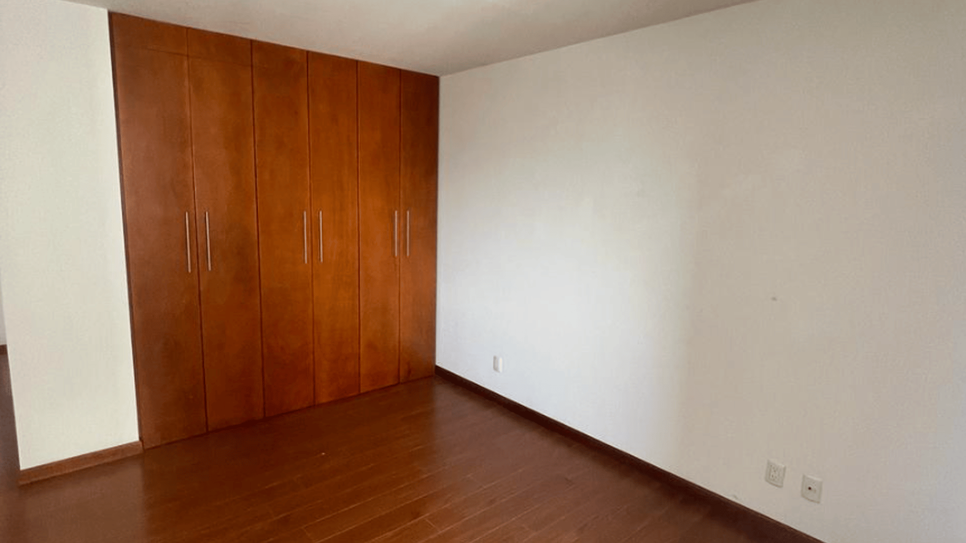 ALQUILER DE AMPLIO Y LINDO APARTAMENTO - BOTTICELLI, ZONA 15 - Miniatura 10