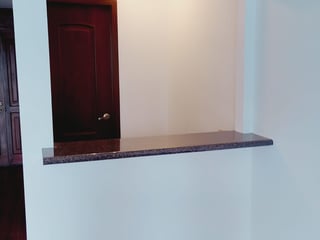 Apartamento en Renta en Zona 10, Jardines del Acueducto  | 2 Hab y dormitorio de servicio. - 4
