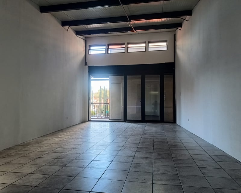 Local Comercial en Renta en Zona 10 Ciudad de Guatemala