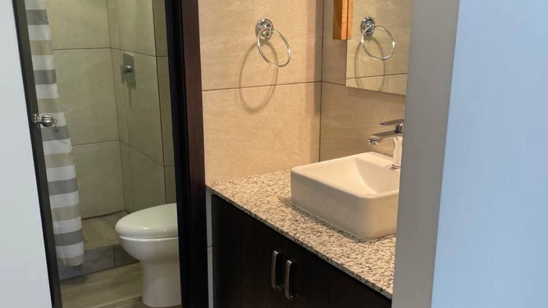 Rento Apartamento en Edificio Tres15, zona 13 - Miniatura 5