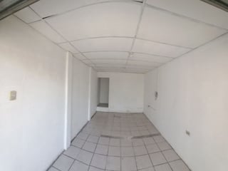 Bodeguitas sobre Calzada San Juan zona 7 - Image 5