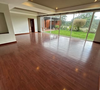Venta de linda casa en Portal de Bosque 2
