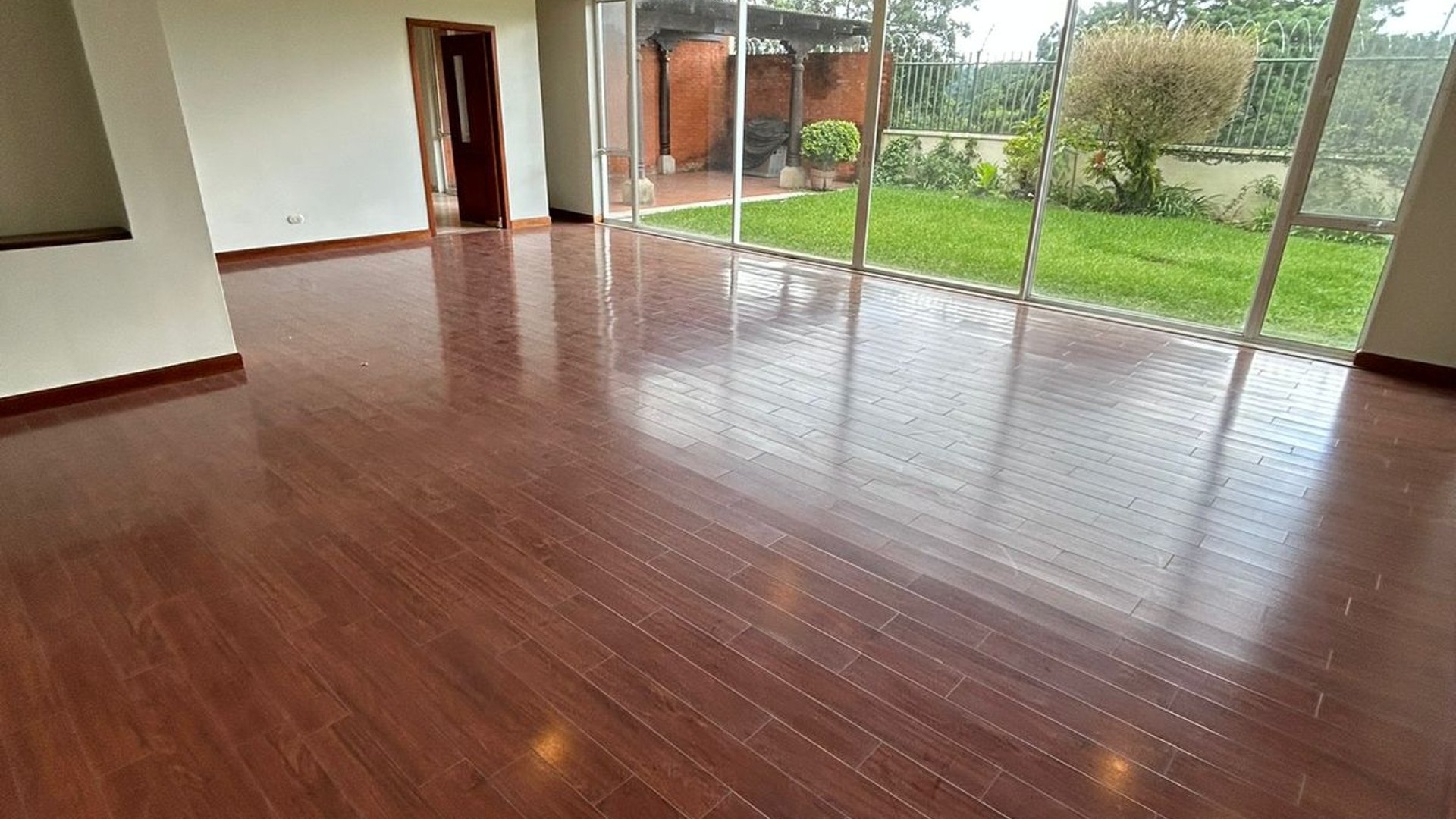 Venta de linda casa en Portal de Bosque 2