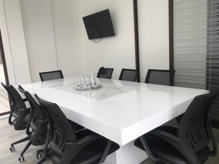 Oficina tipo co-working amueblada en zona 16 - 5