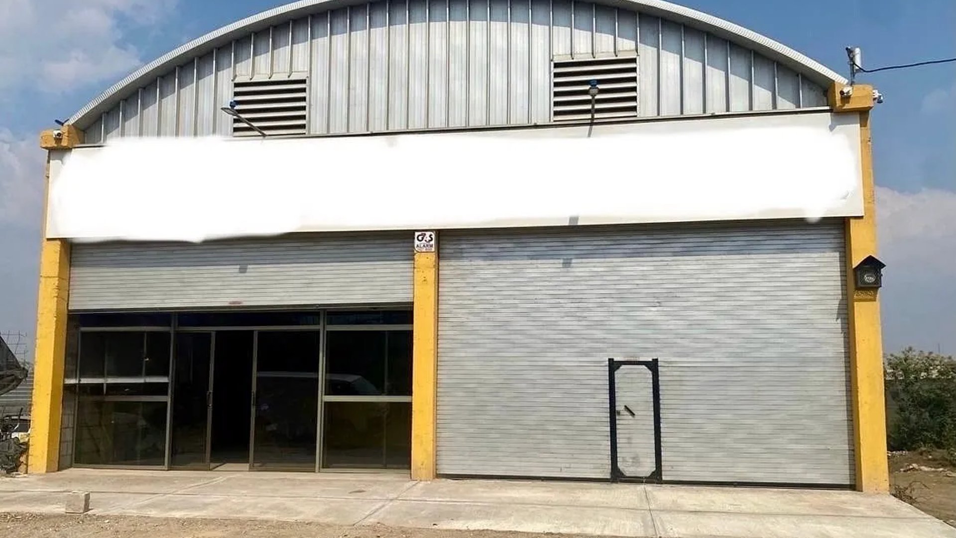BODEGA EN VENTA – 300 m² VILLA NUEVA