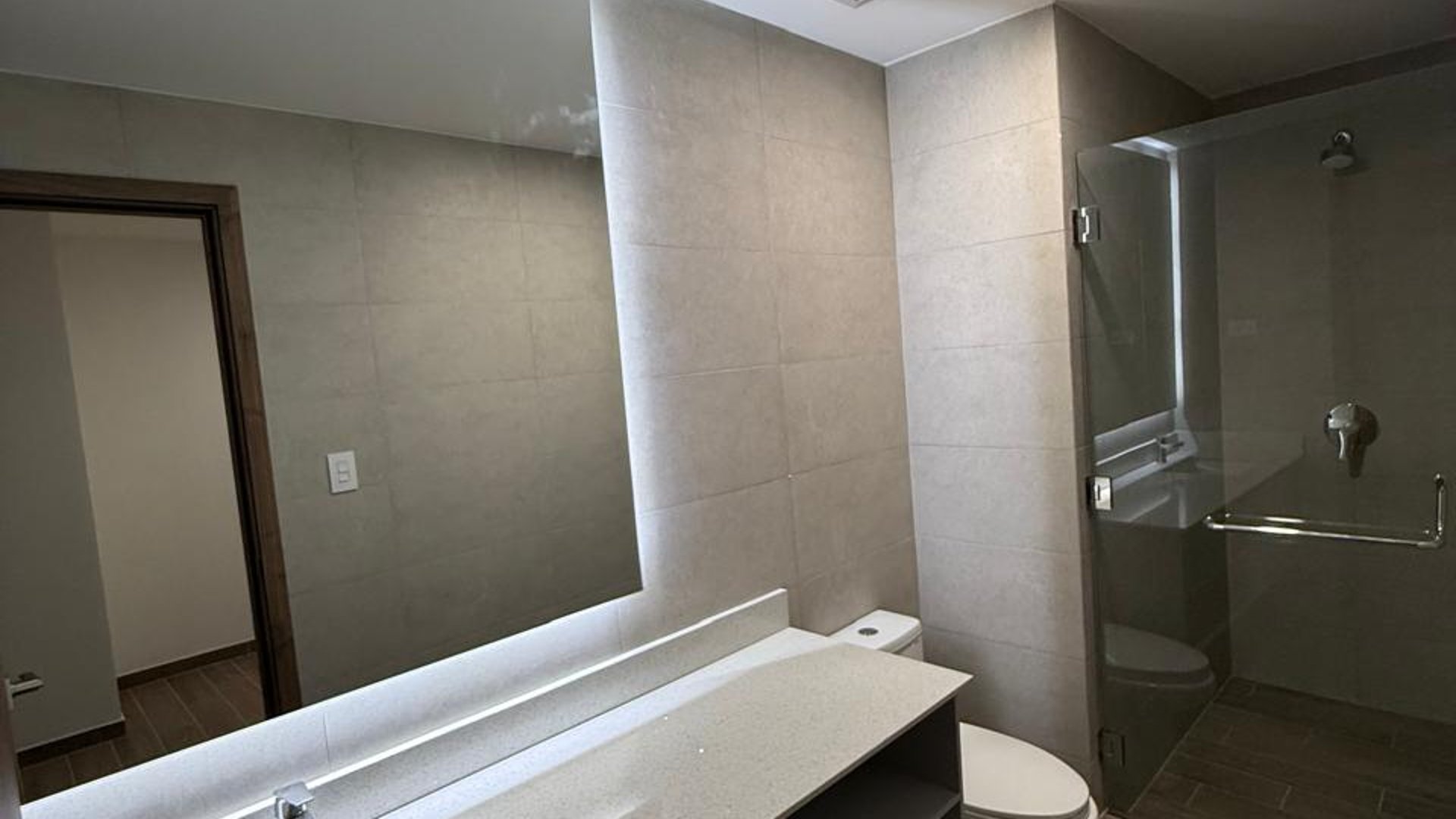 Apartamento en Alquiler Edificio Parque 14, zona 14  - Miniatura 29