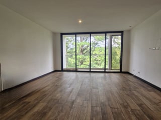 Apartamento en renta en zona 16 Kanajuyu - 2