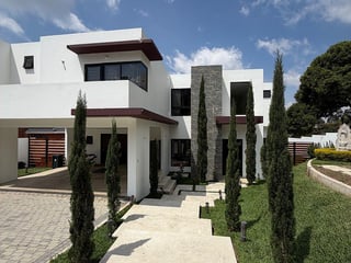 🏡 Casa moderna en venta – Km 25 Carretera a El Salvador - Image 1