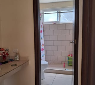 Spacious 3 Bed House with Parking in Fraijanes, Guatemala - $170K