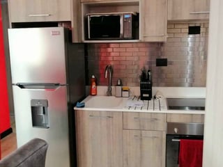 1 Bedroom Apartment for Sale in Zona 1, Guatemala - Parking & Balcony - Image 3