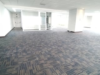 Oficina Administrativa en Renta con 696.65 Mtrs - Image 5
