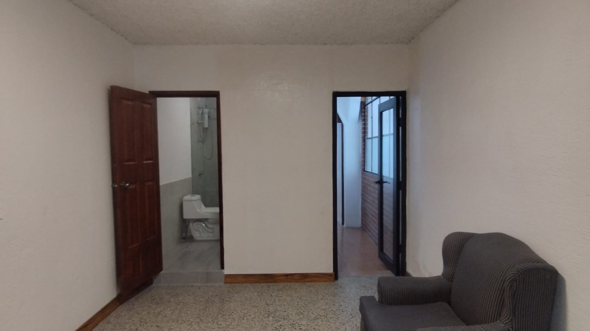 ???? APARTAMENTO EN RENTA – 2 HAB | VISTA HERMOSA III | ZONA 15 - Miniatura 2