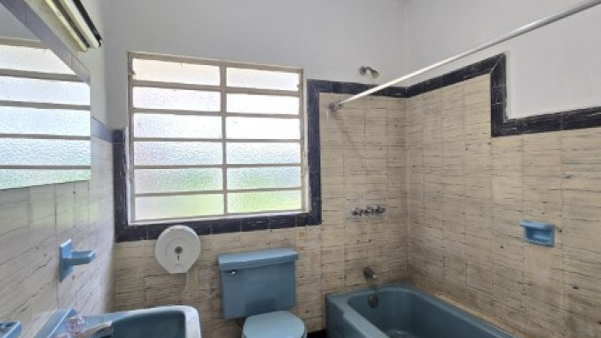 Propiedad para Uso Comercial en zona 12 - Miniatura 22