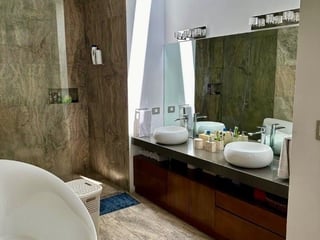 LAS LUCES / Casa en venta , CES - 5