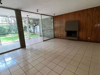 Casa en Renta para Oficinas | Zona 10 – Ubicación Estratégica cerca hospitales - 3