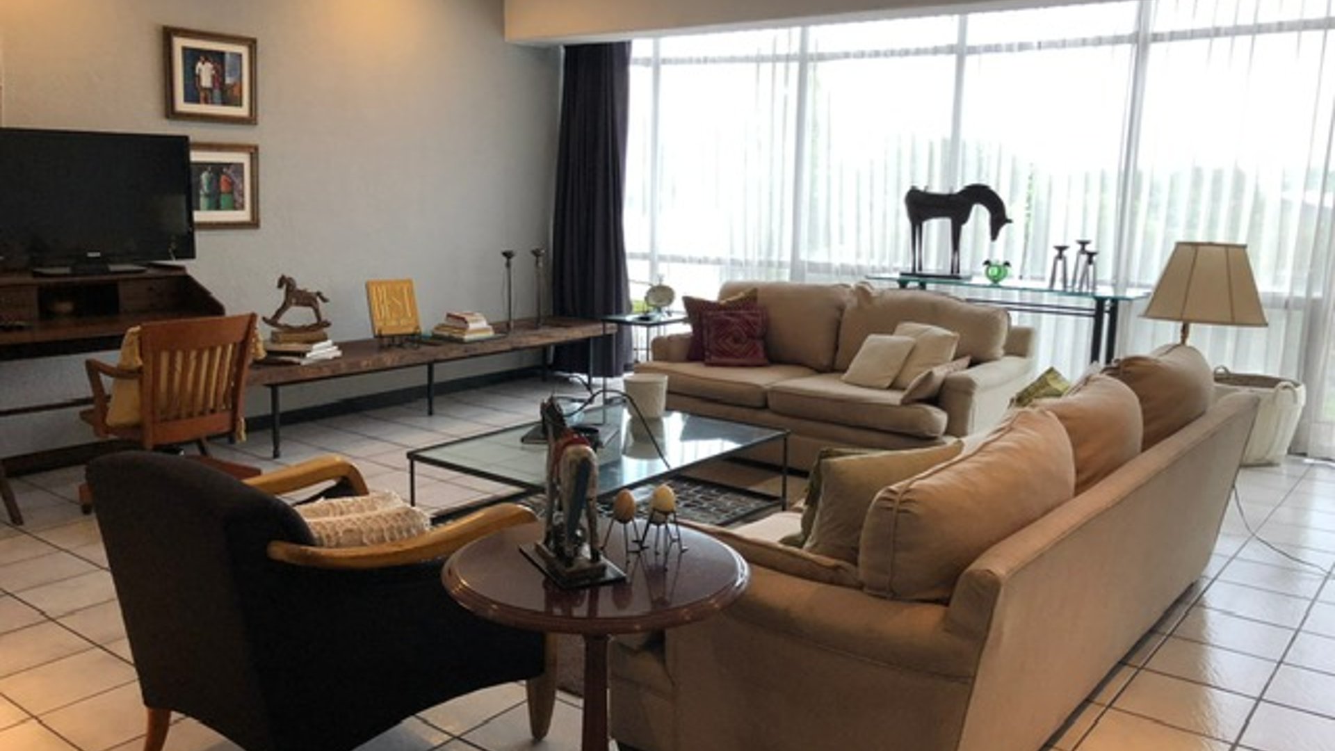 Apartamento en renta zona 13 edificio La Asunción