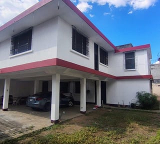 Casa en Venta y Renta – Zona 1, Villa Nueva