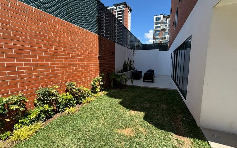 VENTA Apartamento Zona 15 Vila Quince  - Miniatura 18