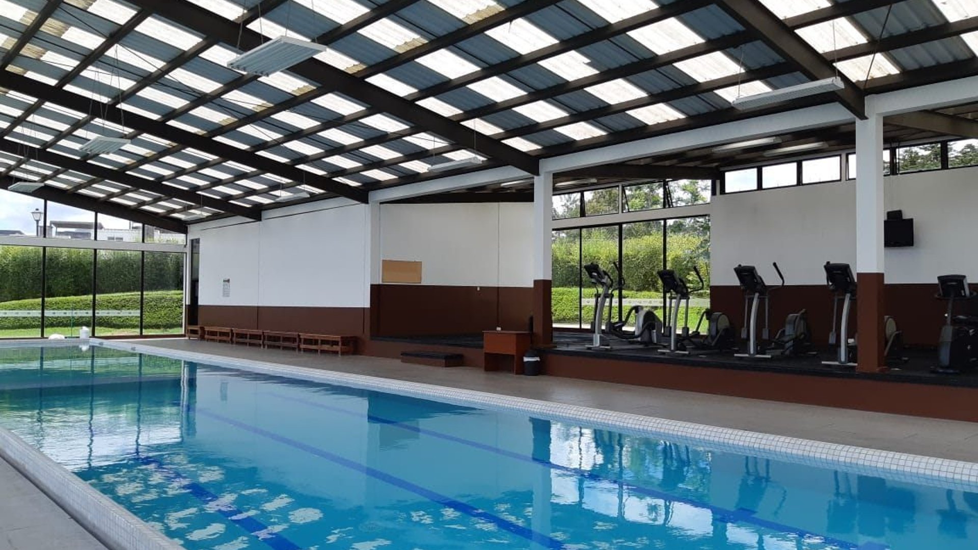 Casa en VENTA en Arrazola Country Club