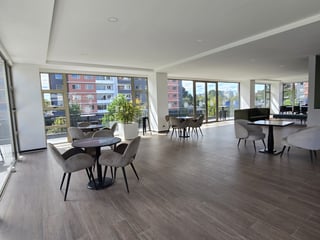 En venta Apartamento Premium en la Zona 14 Segheria - Image 11