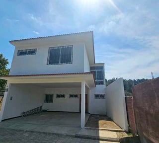 Casa en Alquiler en Santiago Sacatepéquez, Paseo Colonial