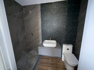 Edificio Atarah Zona 10 Apartamento en Venta  - 5