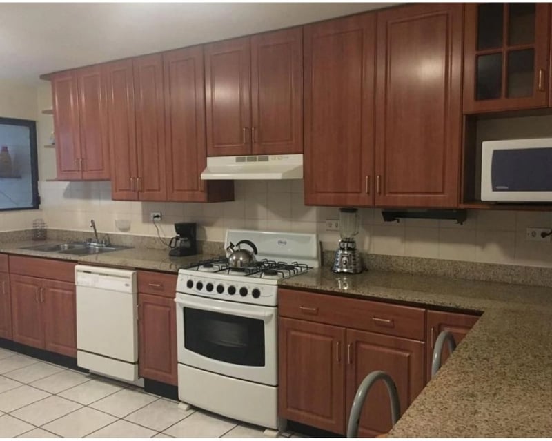Casa de 2 niveles en venta - Km 16.5 Carretera a Olmeca Ref-5896