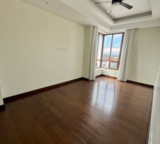 Apartamento en renta zona 16 / Ramblas de Cayalá
