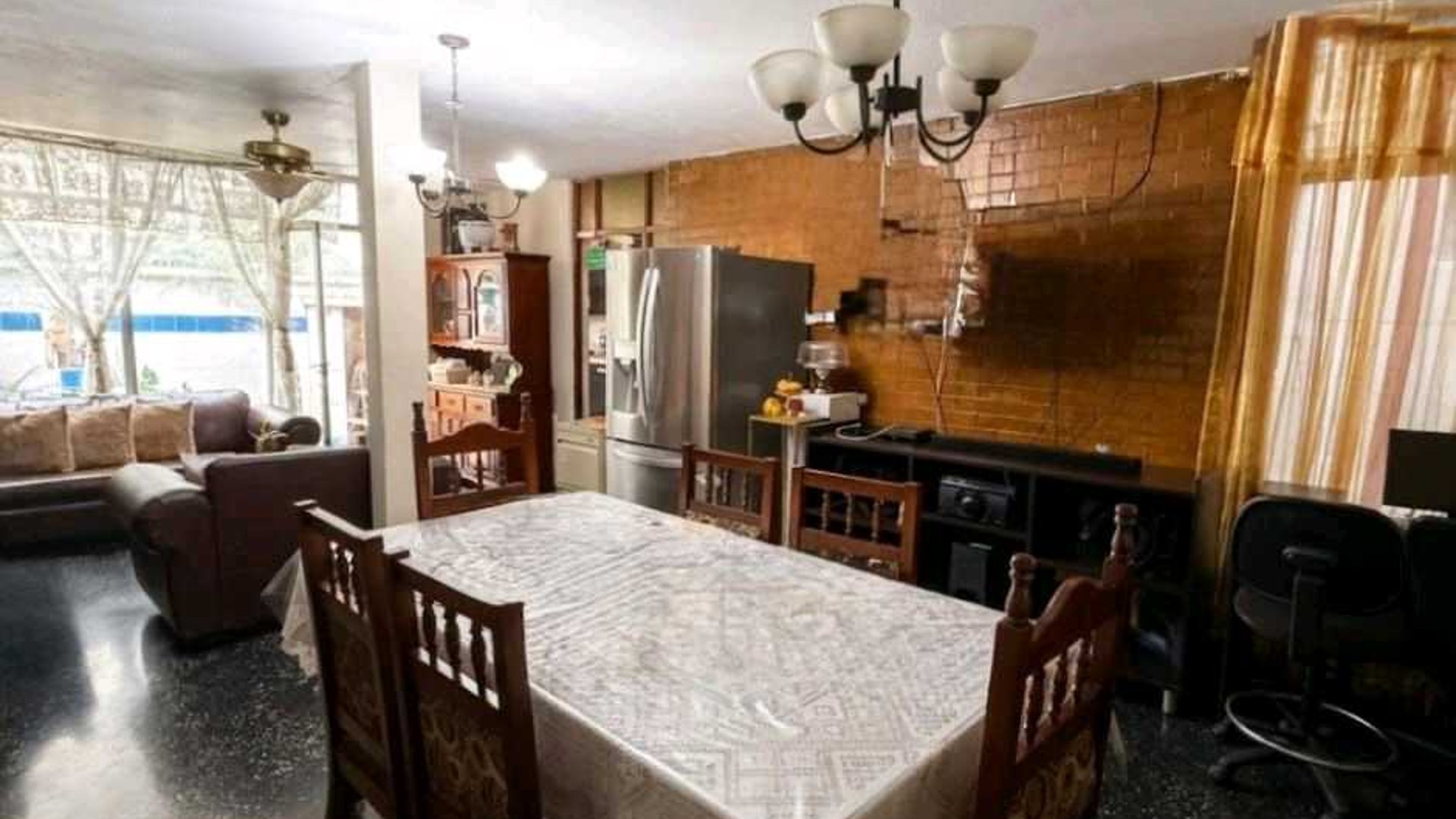 CASA EN VENTA ???? Colonia San Rafael, Zona 6 - Miniatura 4