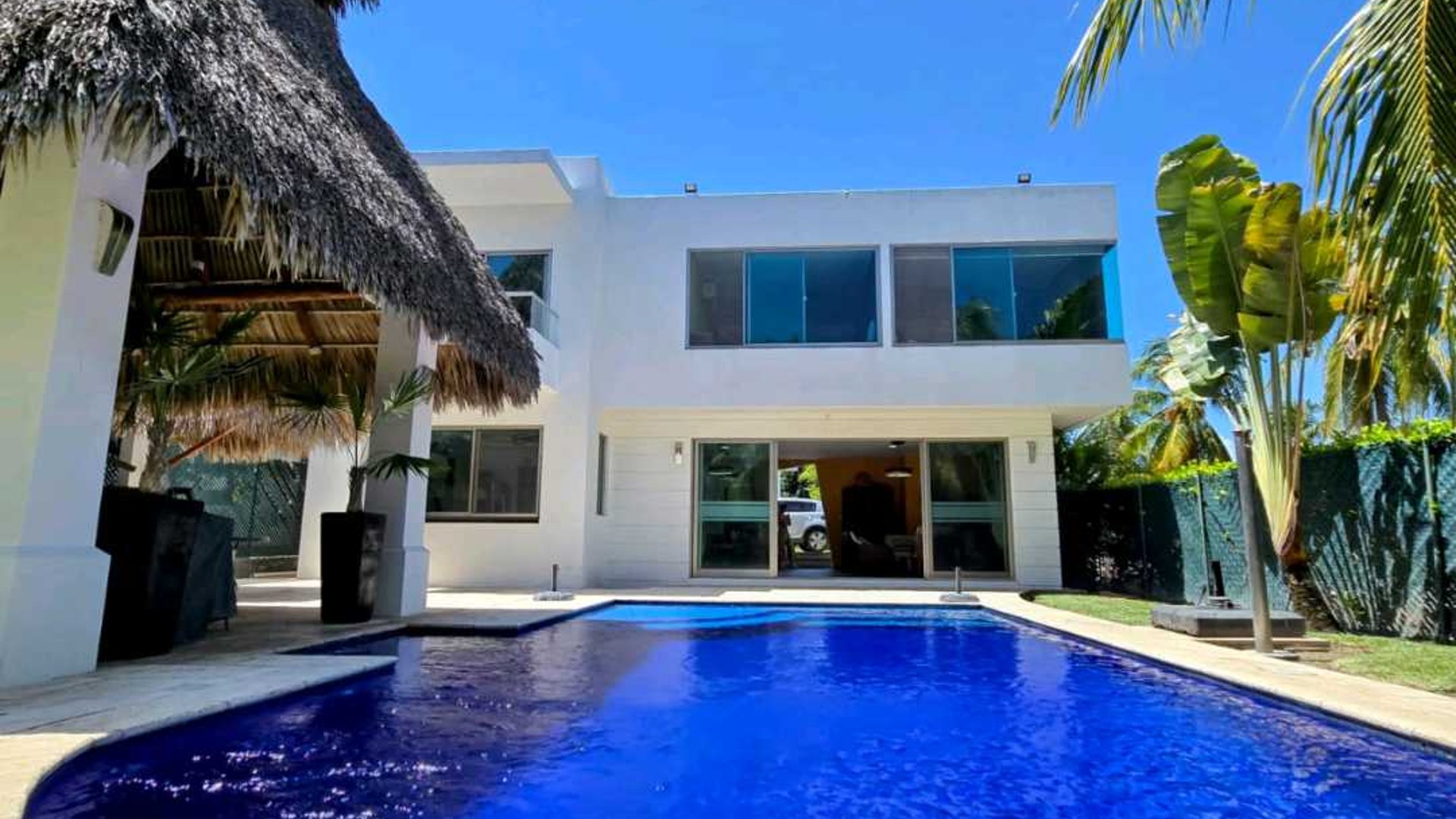 CASA DE PLAYA EN VENTA ???? Condominio Pérgolas del Mar, Puerto Quetzal - Miniatura 2