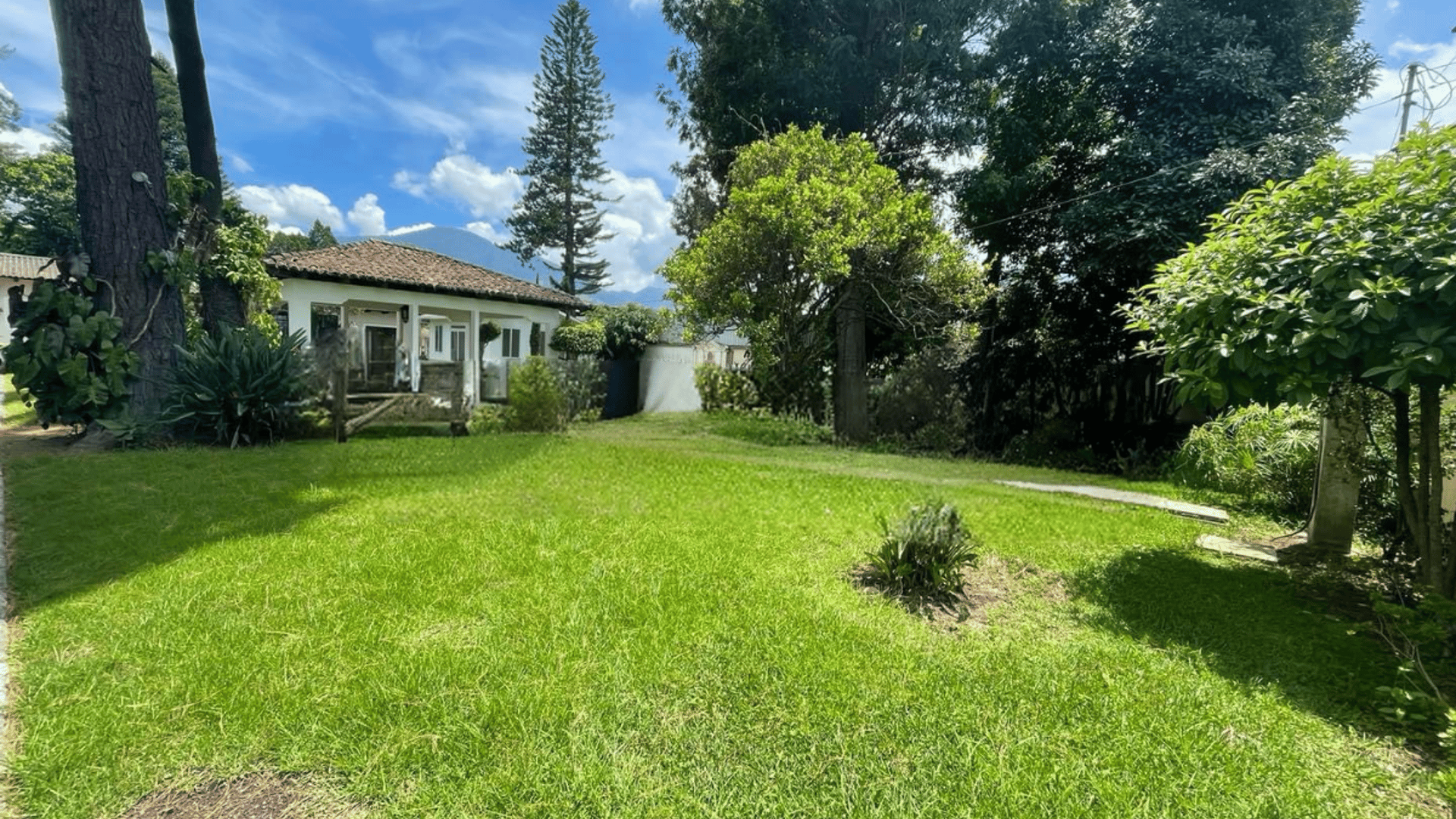 ANTIGUA / Propiedad en venta