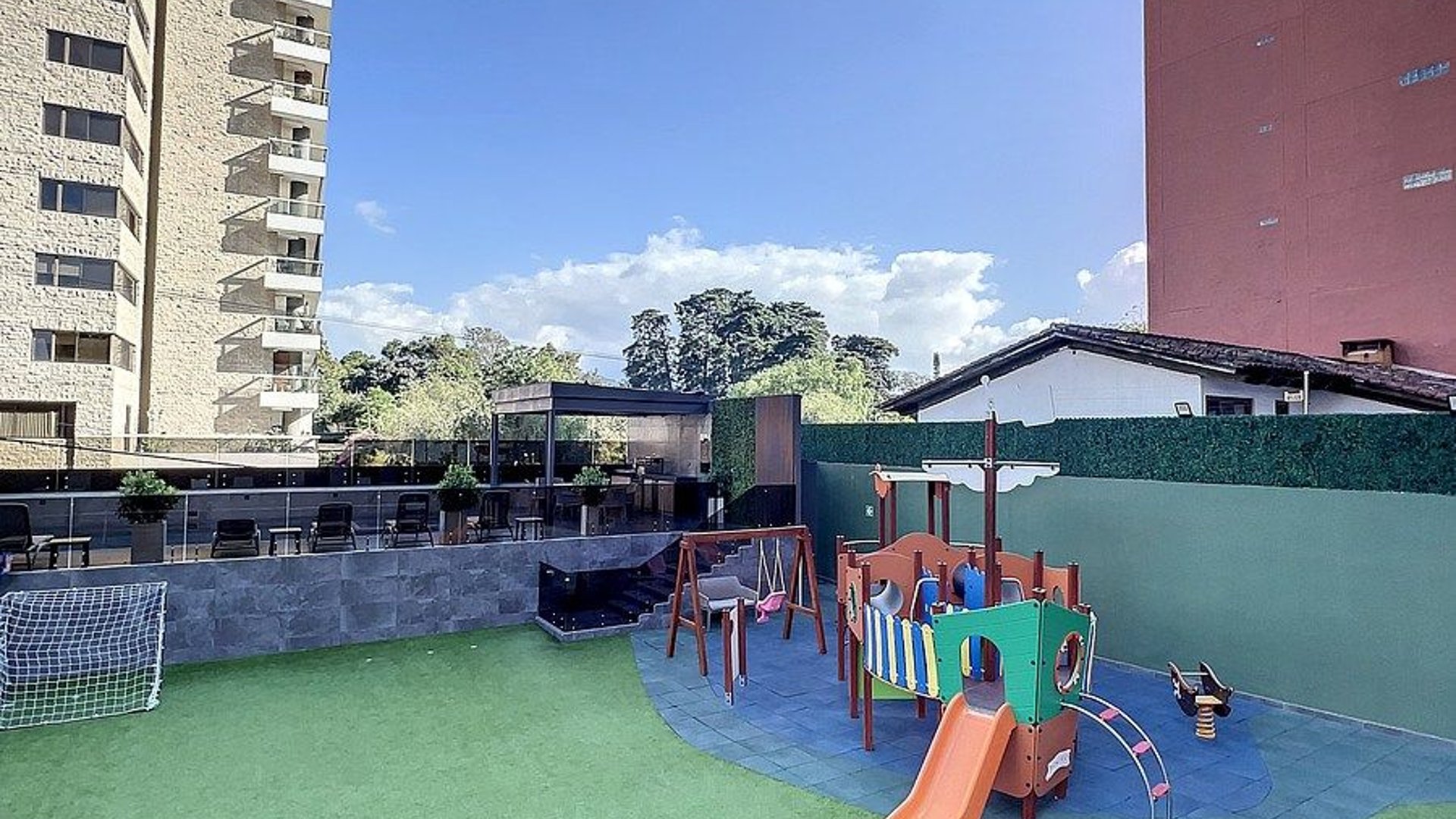 Apartamento en Alquiler  Edificio Torre Vertic Zona 14 - Miniatura 49