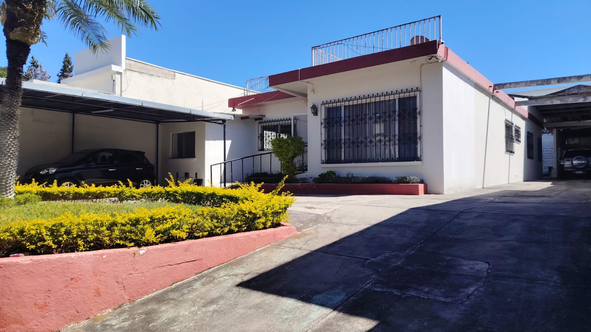 Casa De Un Nivel Colonia Monte Maria Zona 11 Dentro De Garita