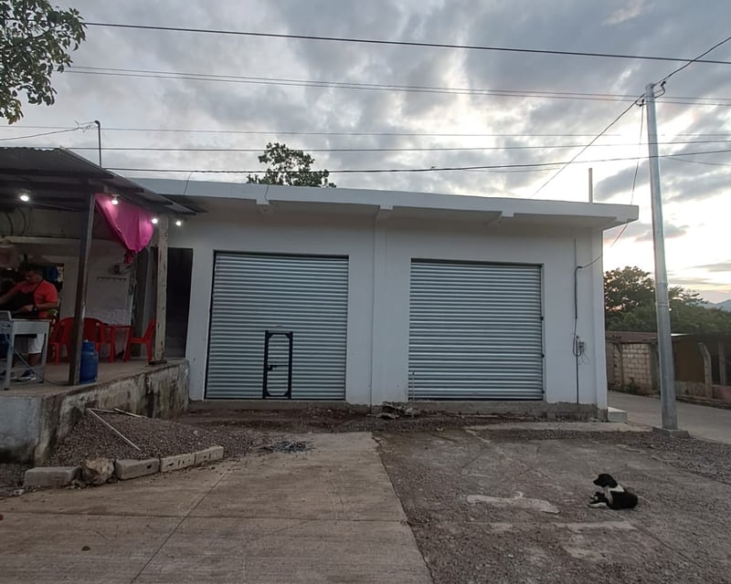 Local en Renta Santa Rosa, en el centro