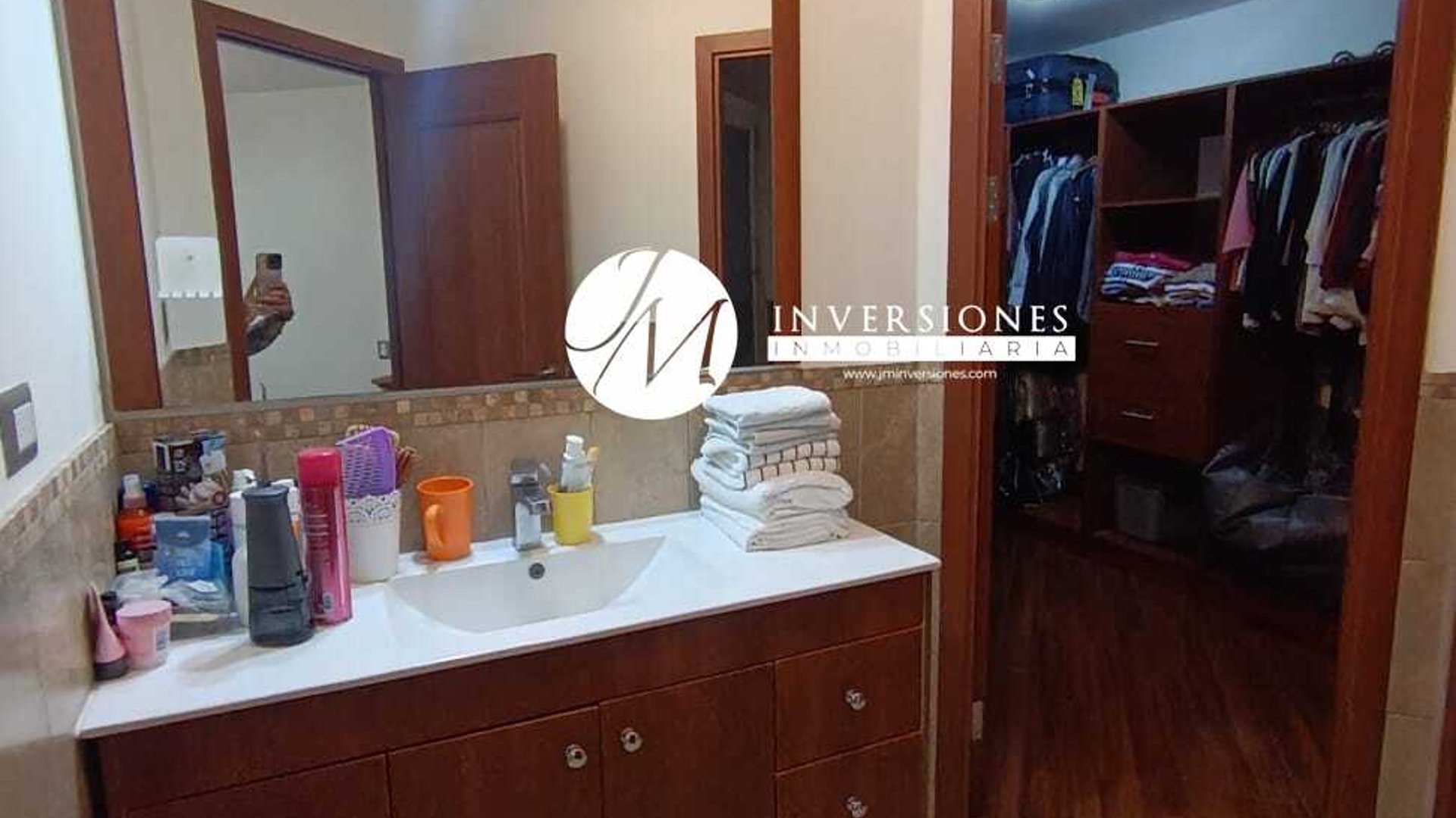 Apartamento en Venta de 3 Dormitorios en zona 11 - Miniatura 7