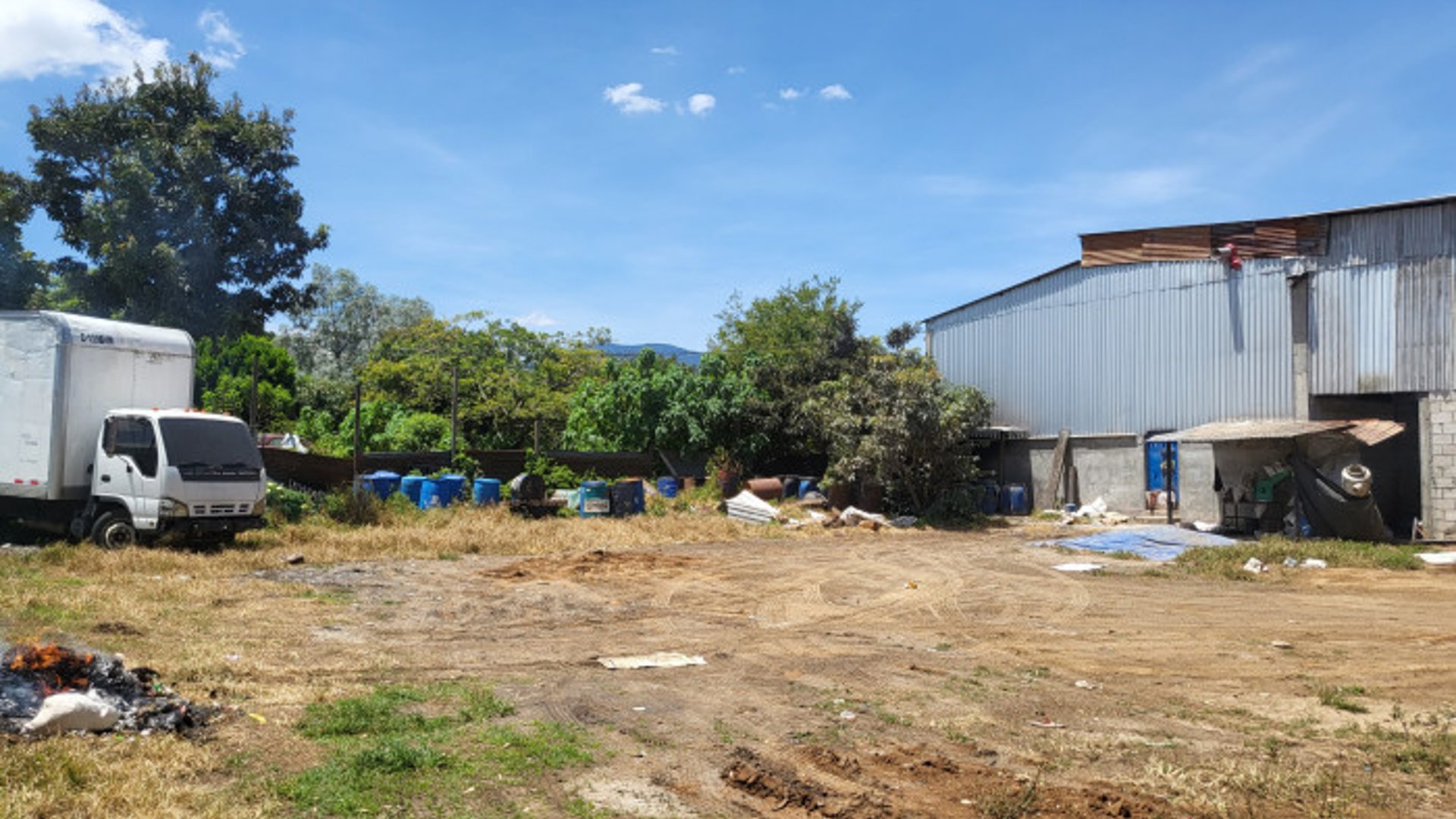 Terreno Comercial en Renta San Andres Chimaltenango - Miniatura 6