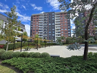 Apartamento con habitación servicio en Venta Zona 14 - 5